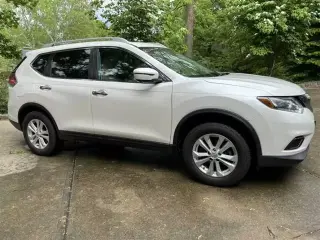 2016 Nissan Rogue SV Pkg