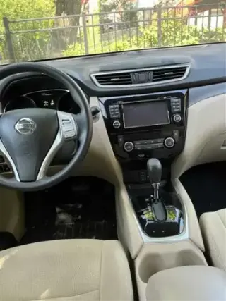 2016 Nissan Rogue SV Pkg