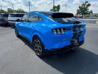 Ford Mustang Mach-E 2023 AWD GT 4dr SUV