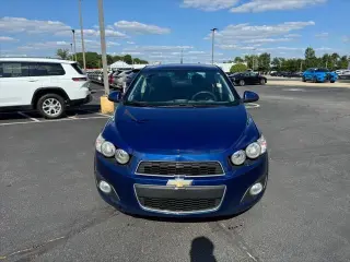 Chevrolet Sonic 2012 LT 4dr Sedan w/2LT