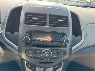 Chevrolet Sonic 2012 LT 4dr Sedan w/2LT