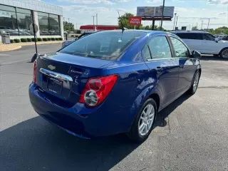Chevrolet Sonic 2012 LT 4dr Sedan w/2LT