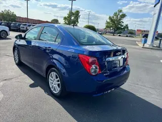 Chevrolet Sonic 2012 LT 4dr Sedan w/2LT