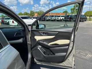 Subaru Ascent 2019 AWD Premium 7-Passenger 4dr SUV