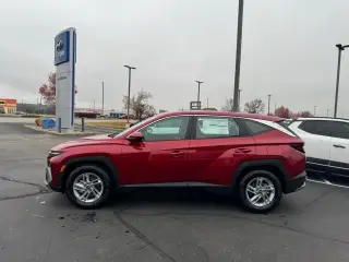 Hyundai TUCSON 2026 SE 4dr SUV