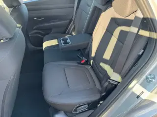 Hyundai TUCSON 2026 AWD SE 4dr SUV