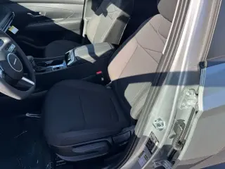 Hyundai TUCSON 2026 AWD SE 4dr SUV