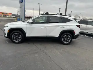 Hyundai TUCSON 2026 AWD SEL 4dr SUV