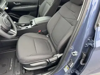 Hyundai TUCSON 2026 AWD SE 4dr SUV