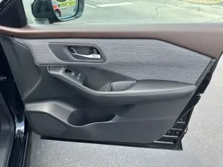 Nissan Rogue 2023 AWD SV 4dr Crossover