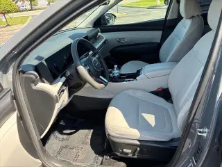 Hyundai TUCSON 2025 SEL 4dr SUV