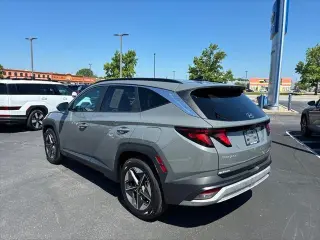 Hyundai TUCSON 2025 SEL 4dr SUV