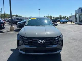 Hyundai TUCSON 2025 SEL 4dr SUV