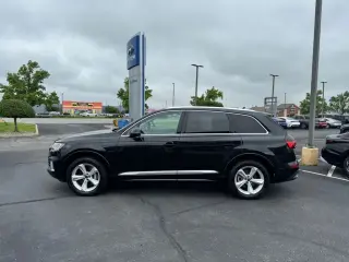 Audi Q7 2024 AWD quattro Premium Plus 45 TFSI 4dr SUV