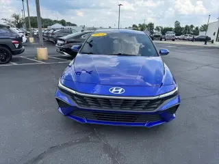 Hyundai ELANTRA 2024 SEL 4dr Sedan