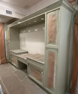 Exterior, Interior, Cabinet