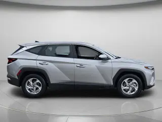 Hyundai TUCSON 2024 SE 4dr SUV