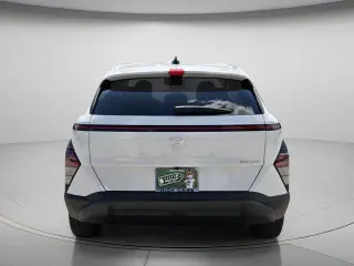 Hyundai KONA 2024 SE 4dr Crossover