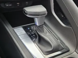 Hyundai ELANTRA 2026 SE 4dr Sedan