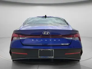 Hyundai ELANTRA 2026 SE 4dr Sedan