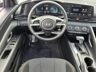 Hyundai ELANTRA 2026 SE 4dr Sedan