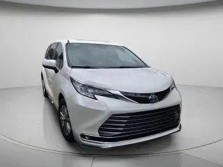 Toyota Sienna 2021 Limited 7-Passenger 4dr Mini-Van