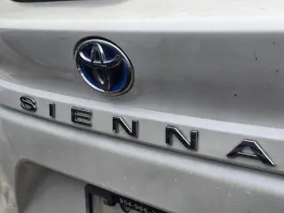 Toyota Sienna 2021 Limited 7-Passenger 4dr Mini-Van