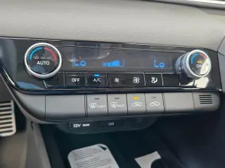 Hyundai ELANTRA 2026 SEL Sport 4dr Sedan
