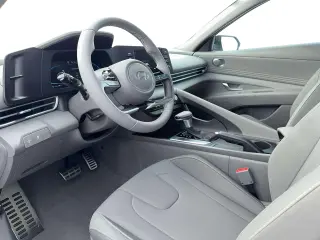 Hyundai ELANTRA 2026 SEL Sport 4dr Sedan