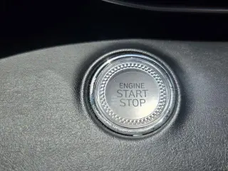Genesis GV70 2023 AWD 2.5T Standard 4dr SUV