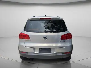 Volkswagen Tiguan 2012 AWD SEL 4Motion 4dr SUV w/ Premium Navigation and Dynaudio (ends 11/09)
