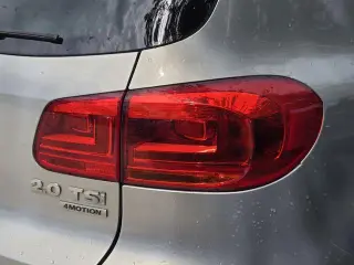 Volkswagen Tiguan 2012 AWD SEL 4Motion 4dr SUV w/ Premium Navigation and Dynaudio (ends 11/09)