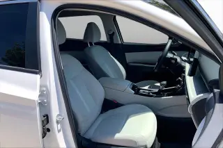 Hyundai TUCSON 2025 SEL 4dr SUV