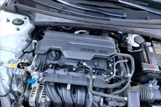 Hyundai ELANTRA 2025 SE 4dr Sedan