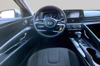 Hyundai ELANTRA 2025 SE 4dr Sedan
