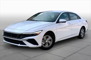 Hyundai ELANTRA 2025 SE 4dr Sedan