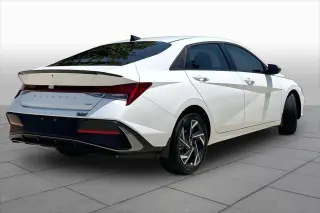 Hyundai ELANTRA Hybrid 2025 SEL Sport 4dr Sedan