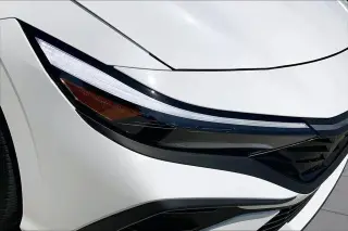 Hyundai ELANTRA Hybrid 2025 SEL Sport 4dr Sedan