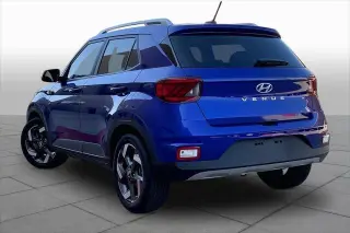 Hyundai VENUE 2025 SEL 4dr Crossover