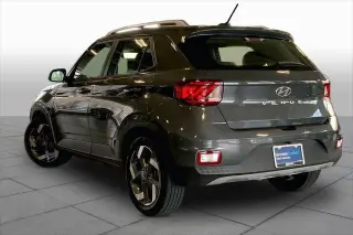 Hyundai VENUE 2025 SEL 4dr Crossover