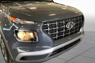 Hyundai VENUE 2025 SEL 4dr Crossover