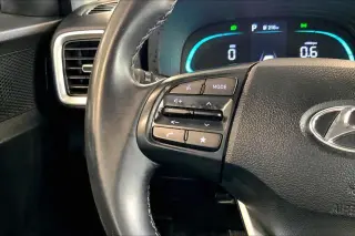 Hyundai VENUE 2025 SEL 4dr Crossover
