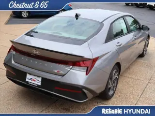 Hyundai ELANTRA 2025 SEL Sport 4dr Sedan