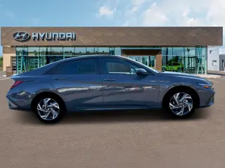 Hyundai ELANTRA 2025 SEL Sport 4dr Sedan