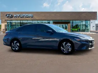 Hyundai ELANTRA 2025 SEL Sport 4dr Sedan