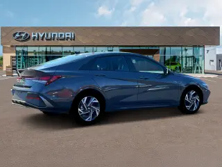 Hyundai ELANTRA 2025 SEL Sport 4dr Sedan