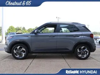 Hyundai VENUE 2022 Limited 4dr Crossover
