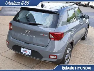 Hyundai VENUE 2022 Limited 4dr Crossover