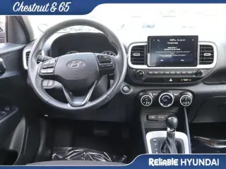 Hyundai VENUE 2022 Limited 4dr Crossover