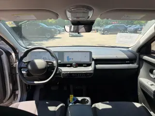 Hyundai IONIQ 5 2023 SE Standard Range 4dr Crossover